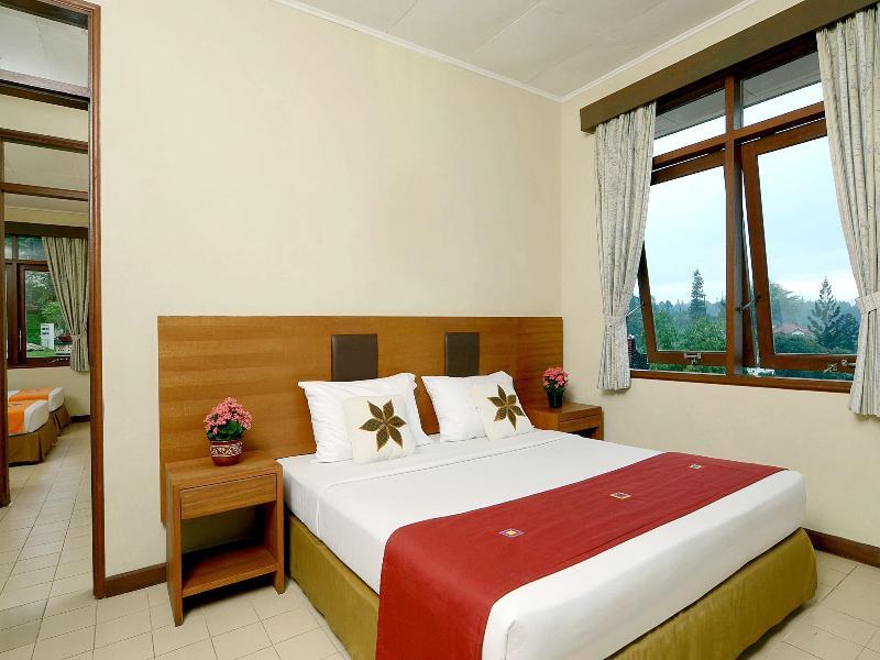 Hotel The Jayakarta Cisarua Puncak Exterior foto